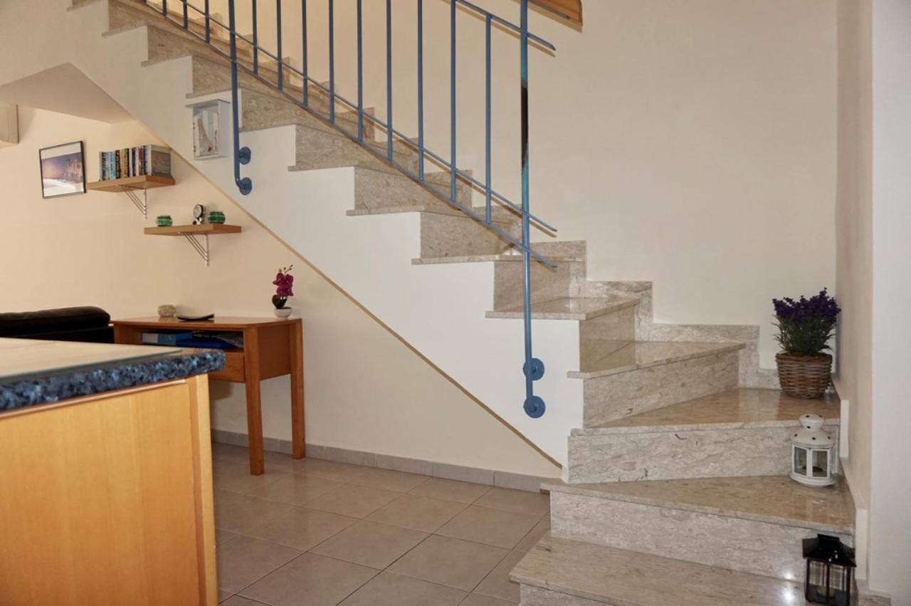 Villa Ilios In Kato Paphos Eksteriør billede